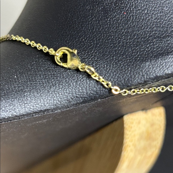 Elegant Gold Tone Tree of Life Coin Charm Pendant Necklace Dainty - Picture 4 of 7